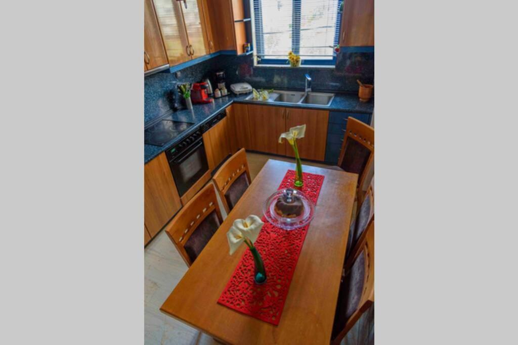 "Armens Luxury Home" 3 Minutes From The Beach By Foot 레팀노 외부 사진